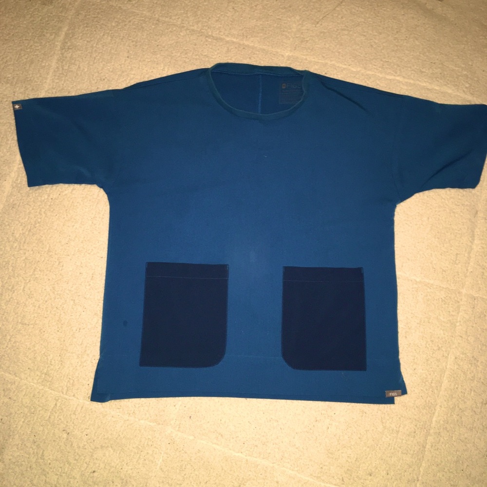 Alps blue figs top